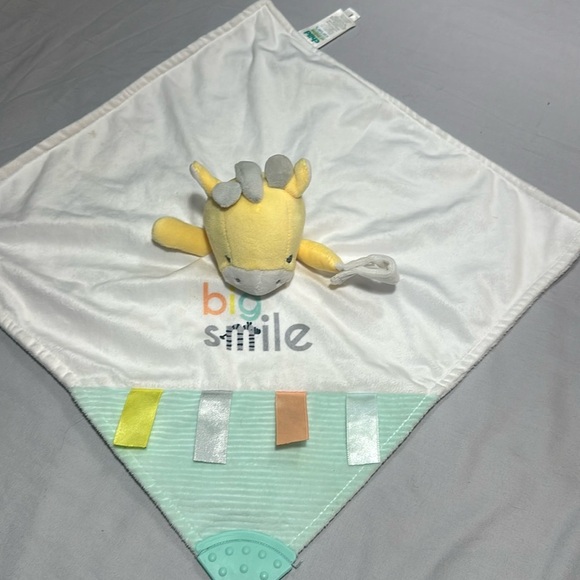 Child of mine - NWOT - baby lovey/security/nunu blanket with soother holder - Picture 1 of 3
